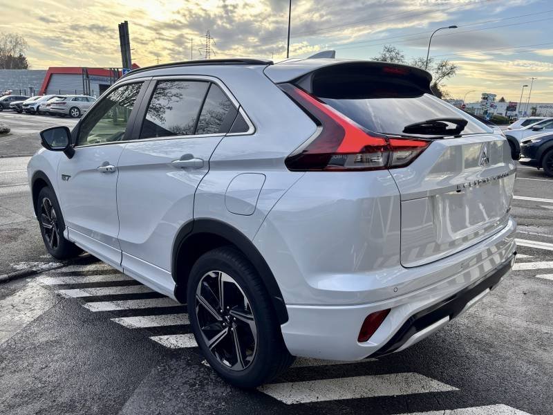 mitsubishi - Visuel 2